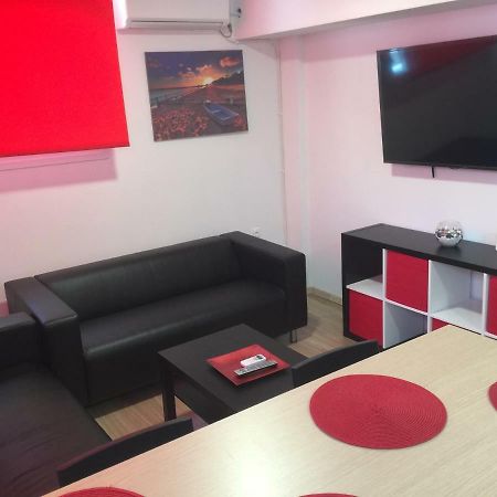 Loutraki Hostel ภายนอก รูปภาพ