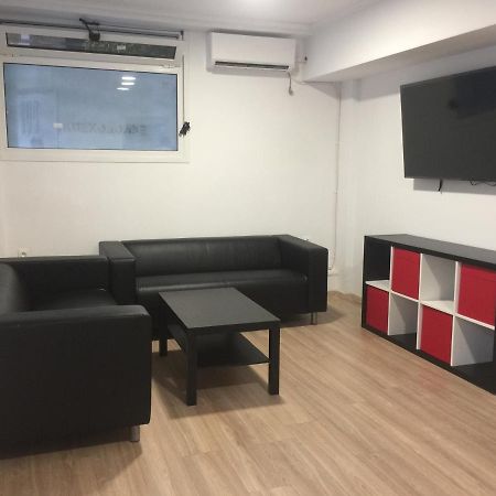 Loutraki Hostel ภายนอก รูปภาพ