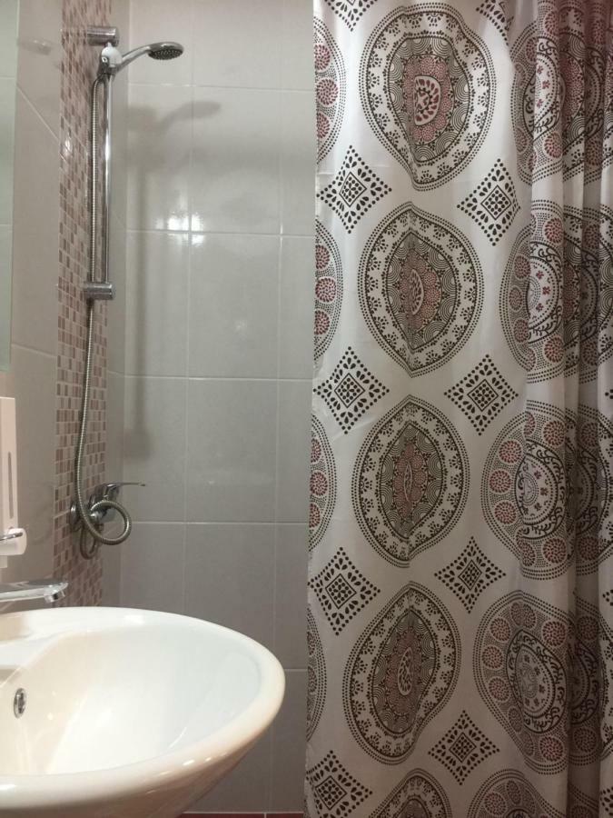 Loutraki Hostel ภายนอก รูปภาพ