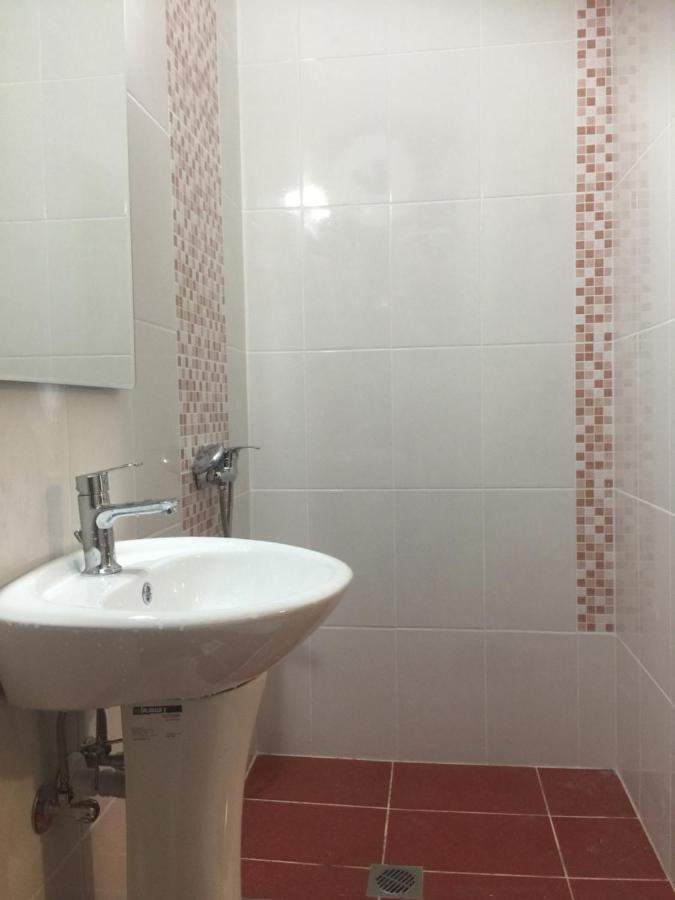 Loutraki Hostel ภายนอก รูปภาพ